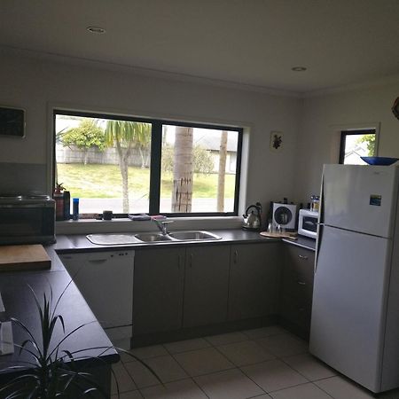 Addsbury House Apartment Whangamata Exterior foto
